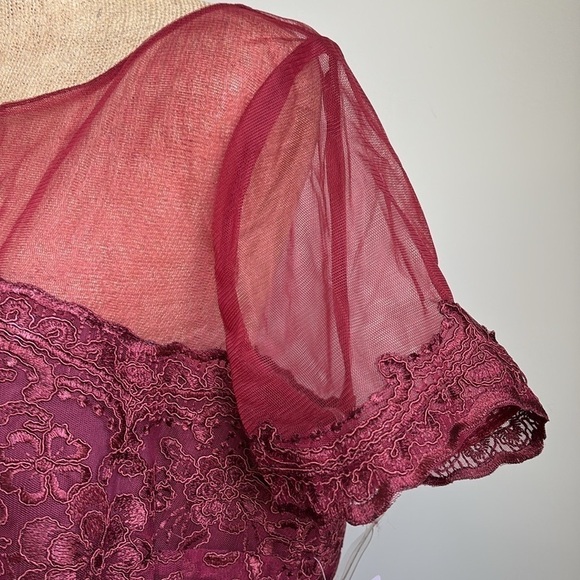 JS Collections EMBROIDERED BLOUSON MIDI DRESS Size 14 - Picture 9 of 12